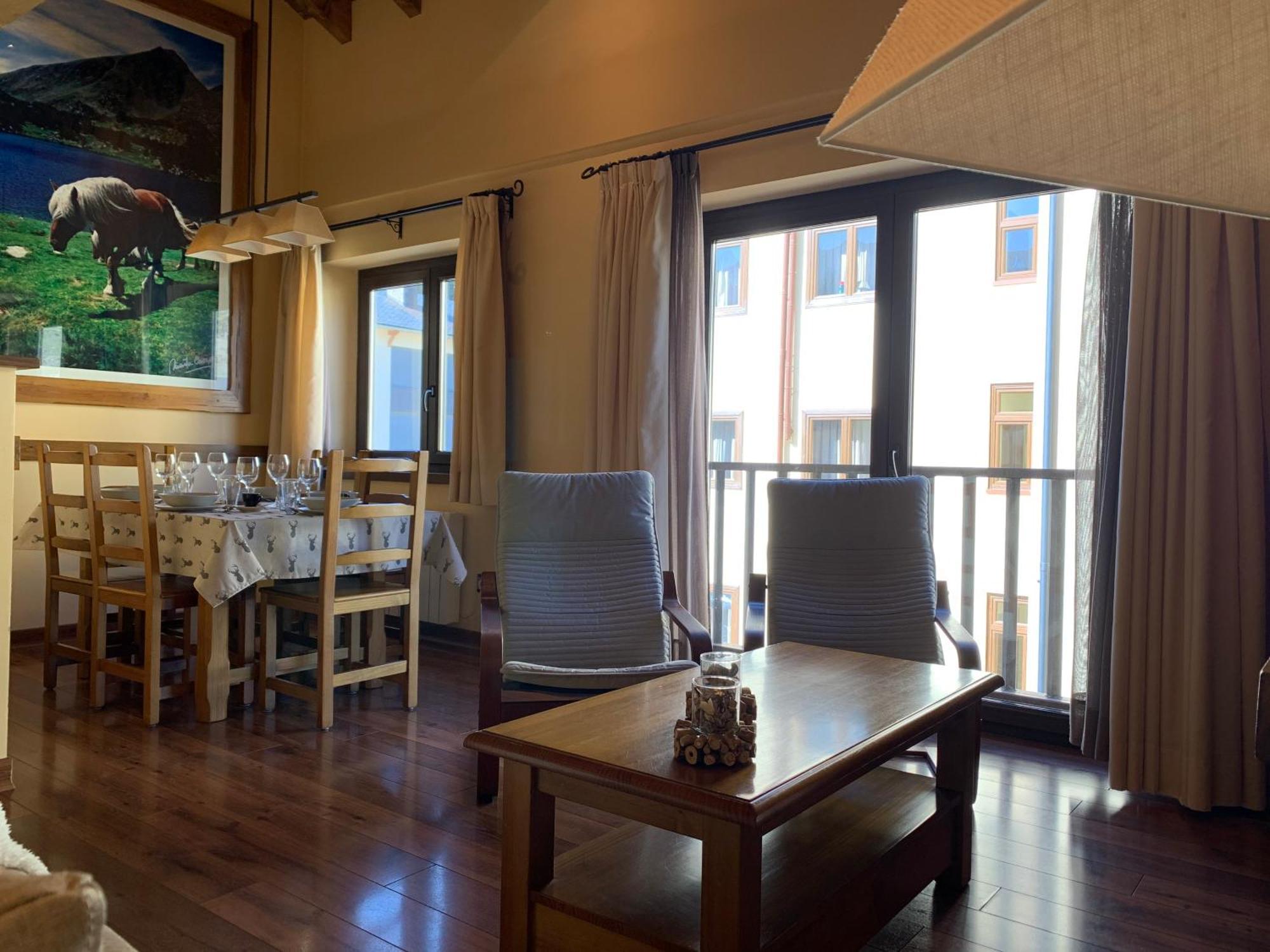 Apartaments Gran Vall La Molina  Eksteriør billede